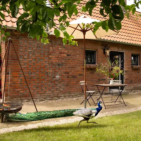 펜션 Idyllisches Landhaus, Garten & Kamin, Fuer Paare