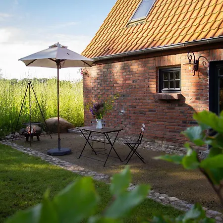 Idyllisches Landhaus, Garten & Kamin, Fuer Paare * Kloster Tempzin