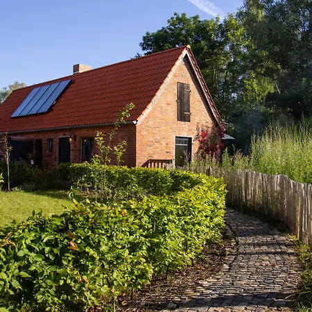 Idyllisches Landhaus, Garten & Kamin, Fuer Paare Holiday home