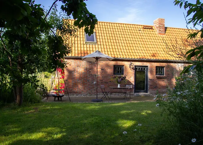 Idyllisches Landhaus, Garten & Kamin, Fuer Paare Kloster Tempzin